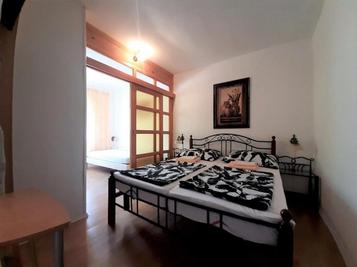 Apartments Nada Krk Island Ngoại thất bức ảnh