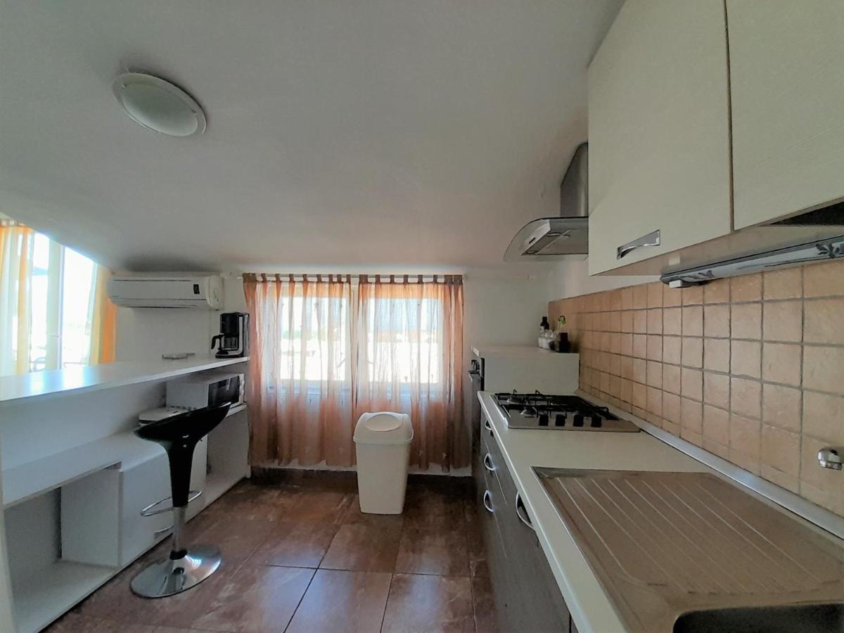 Apartments Nada Krk Island Ngoại thất bức ảnh