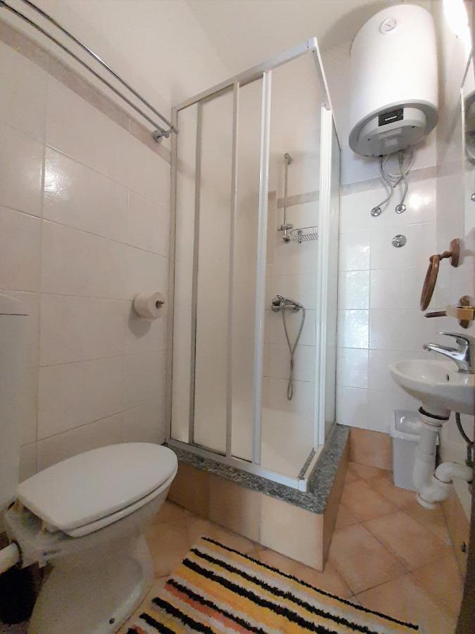 Apartments Nada Krk Island Ngoại thất bức ảnh