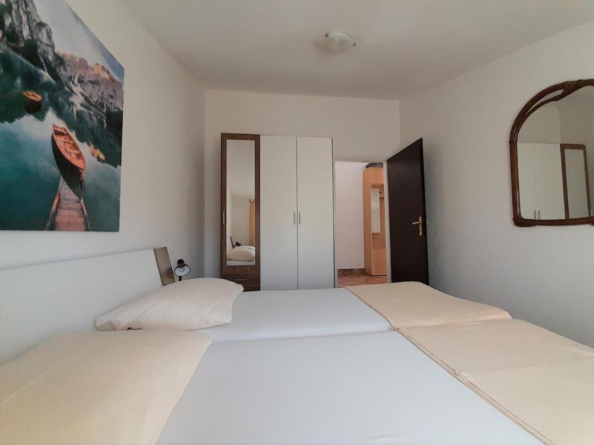 Apartments Nada Krk Island Ngoại thất bức ảnh